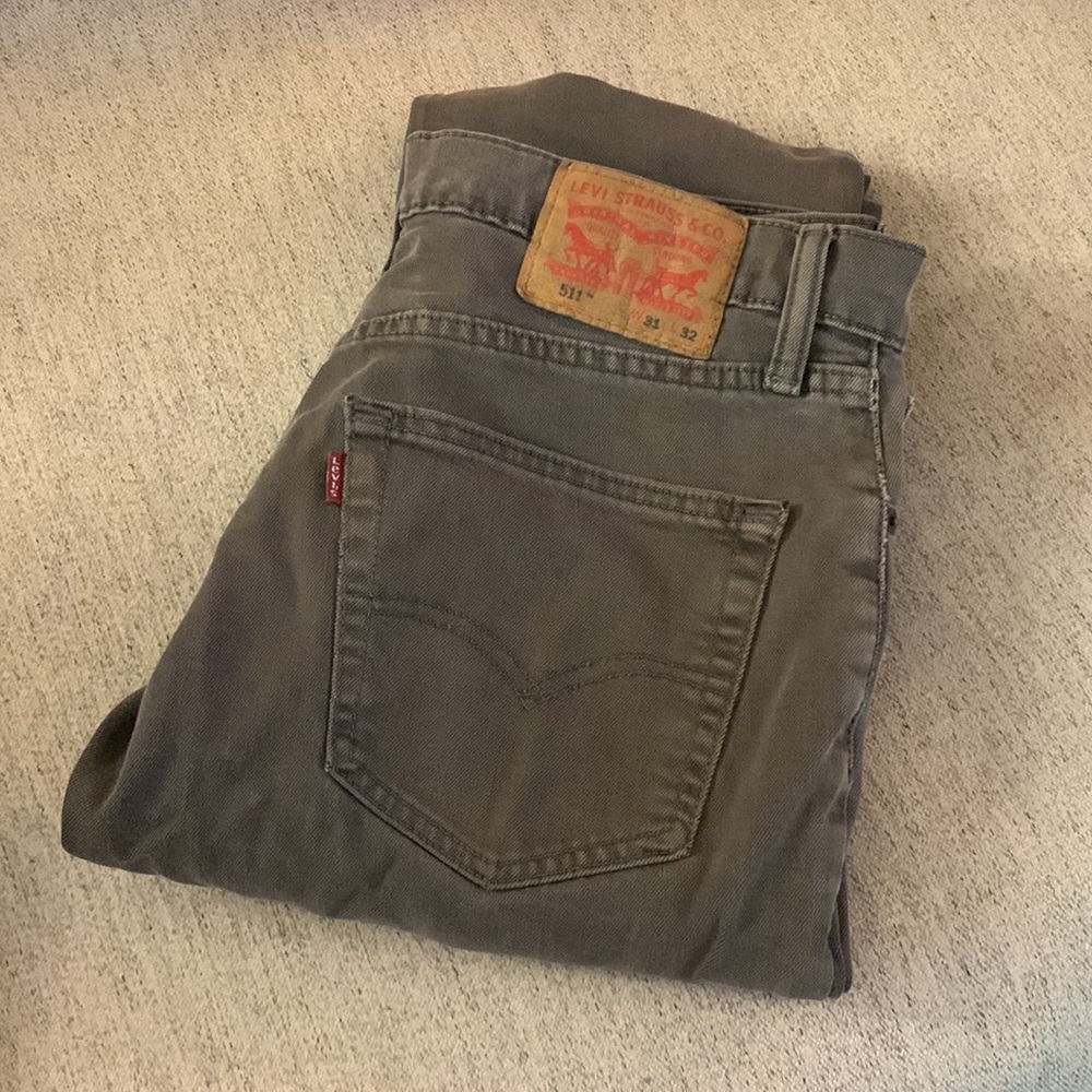 Gray Levi 511 31x32